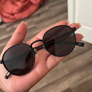 DIFF round black sunglasses